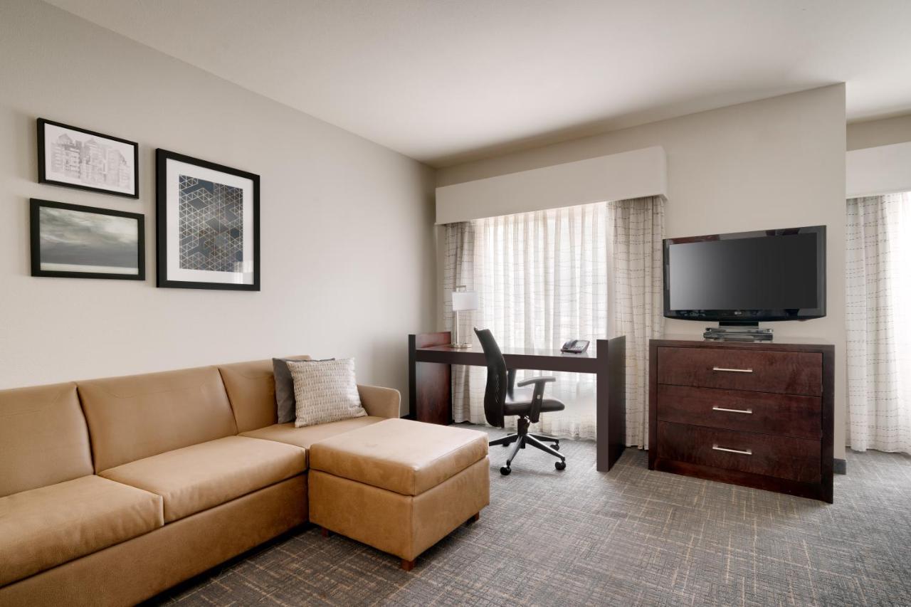 Hotel By Marriott I-10 West/park Row Houston