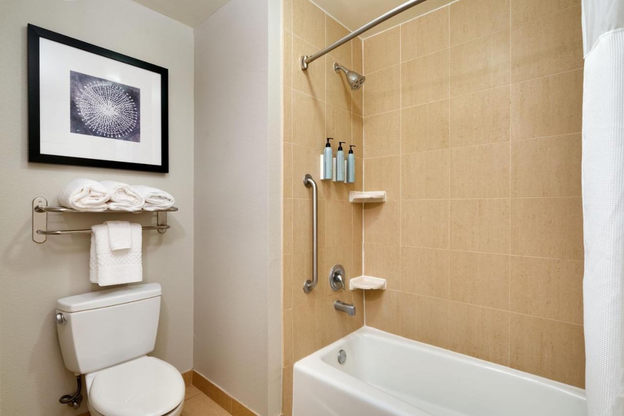 By Marriott I-10 West/park Row Hotel Houston