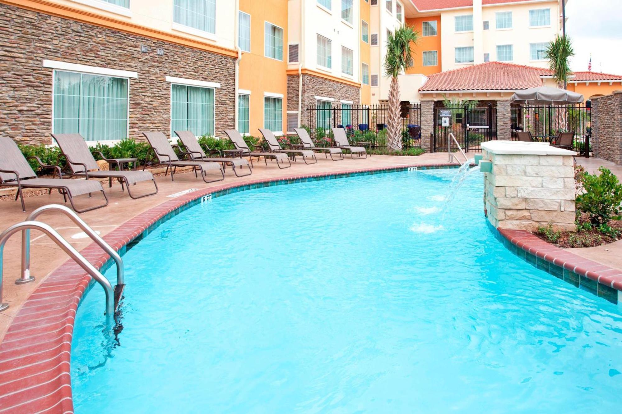 By Marriott I-10 West/park Row Hotel 3*