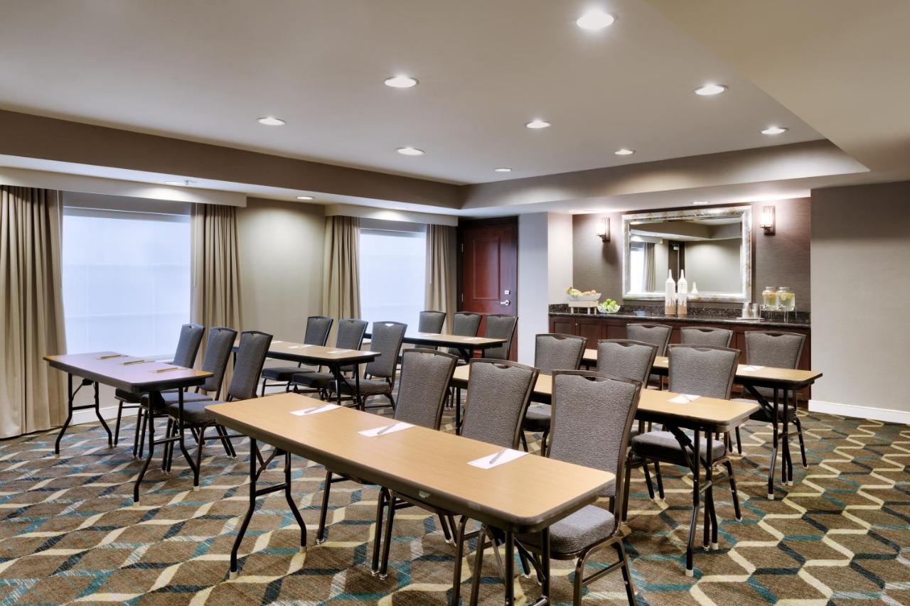 By Marriott I-10 West/park Row 3* Houston